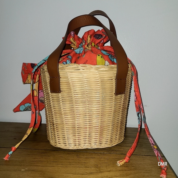 J.Crew Wicker Bag - Picture 2 of 5